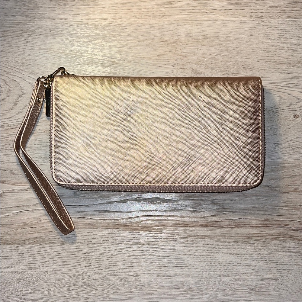 Elegant Rose Gold Women's Clutch with Wrist Strap